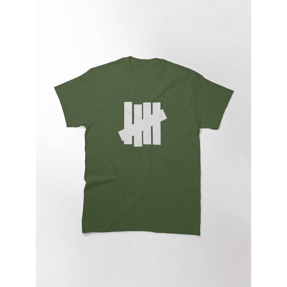 NWOT Cross undefeated essential Classic T-Shirt Army‎ Green